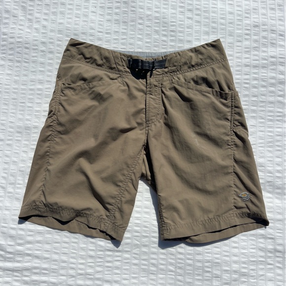 Mountain Hardwear Women's Ramesa Short in Khaki, 6 - Picture 2 of 14